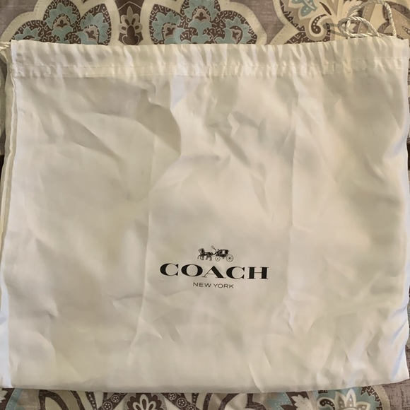 New with tags Coach mini handbag - Picture 6 of 8